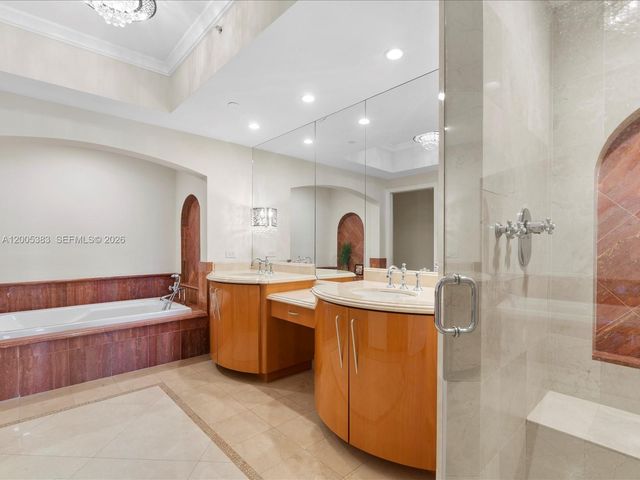 17875 Collins Ave 3305, Sunny Isles Beach, FL 33160