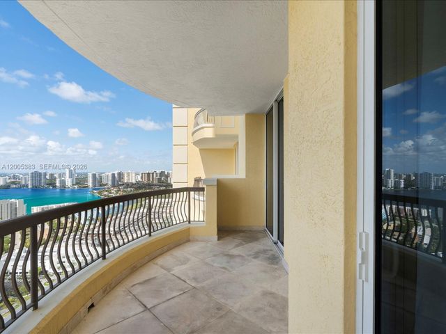 17875 Collins Ave 3305, Sunny Isles Beach, FL 33160