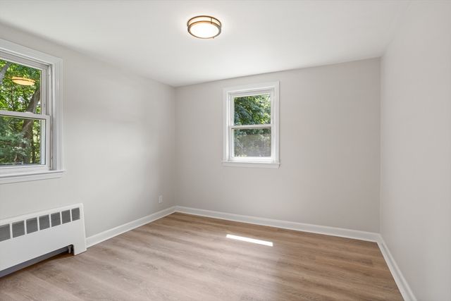 15 Genetti Street 15, Bedford, MA 01730