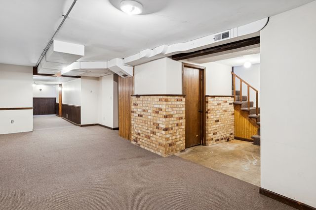 55 Garfield Street, Oswego, IL 60543