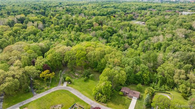 0000 Tioga, Southfield, MI 48033