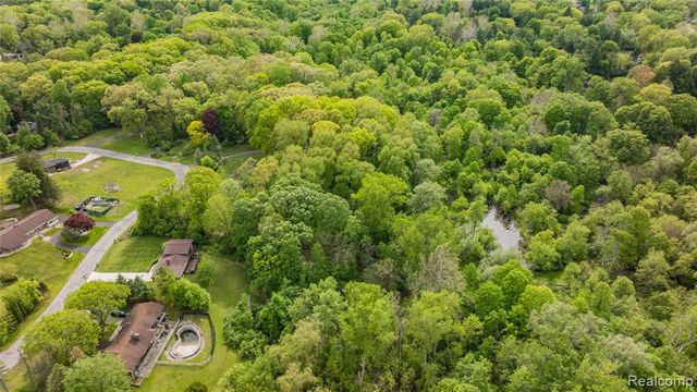0000 Tioga, Southfield, MI 48033