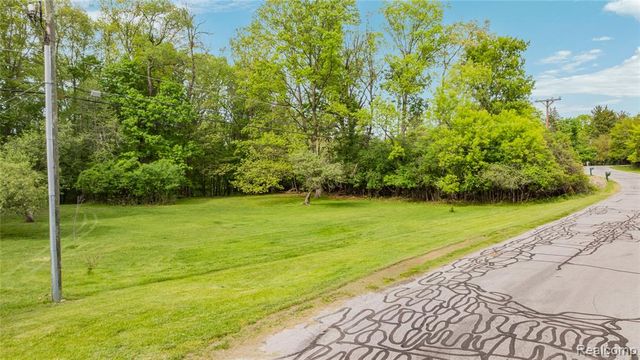 0000 Tioga, Southfield, MI 48033