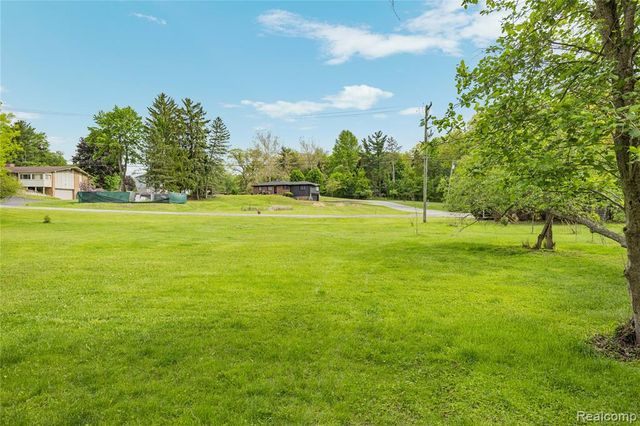0000 Tioga, Southfield, MI 48033