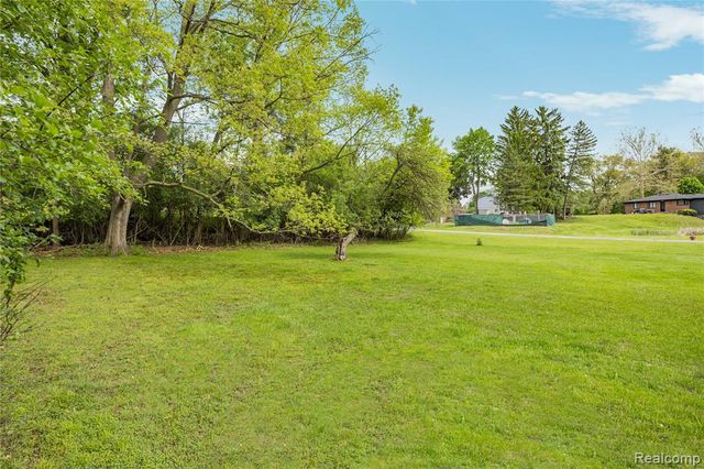 0000 Tioga, Southfield, MI 48033