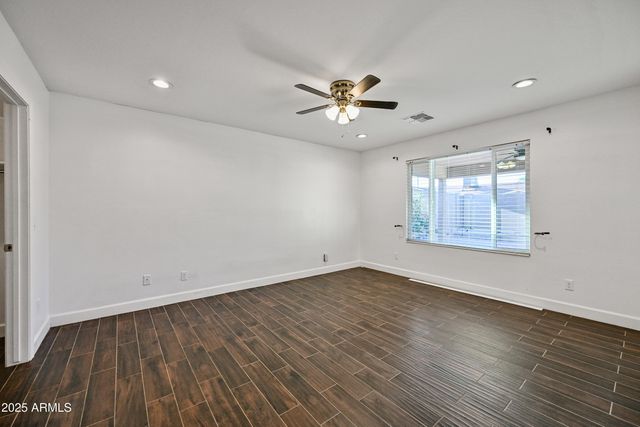 2914 E Michelle Drive, Phoenix, AZ 85032