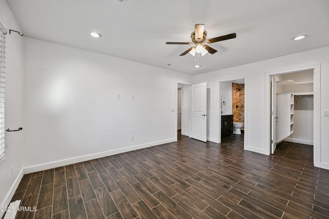 2914 E Michelle Drive, Phoenix, AZ 85032
