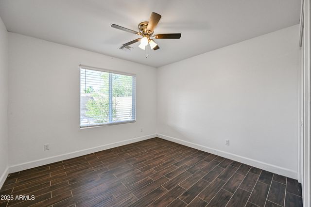 2914 E Michelle Drive, Phoenix, AZ 85032