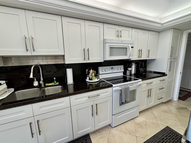 4900 N Ocean Boulevard 517, Lauderdale By The Sea, FL 33308