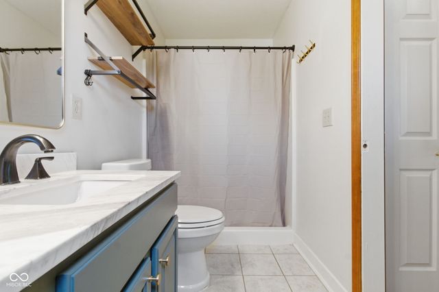 10032 Ironway Drive, Indianapolis, IN 46239