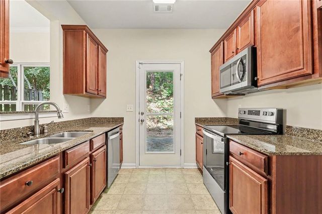 2802 Ridgeview Drive SW, Atlanta, GA 30331
