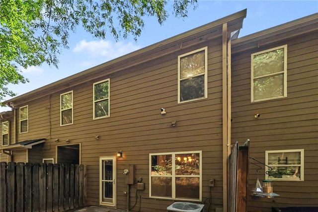 2802 Ridgeview Drive SW, Atlanta, GA 30331