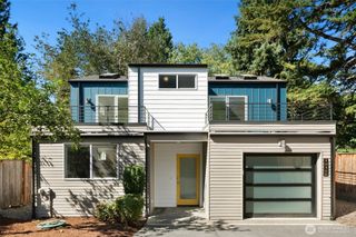1036 NE 102nd Street #B, Seattle, WA 98125