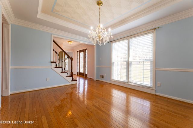 1908 Riva Ridge Rd, Louisville, KY 40214