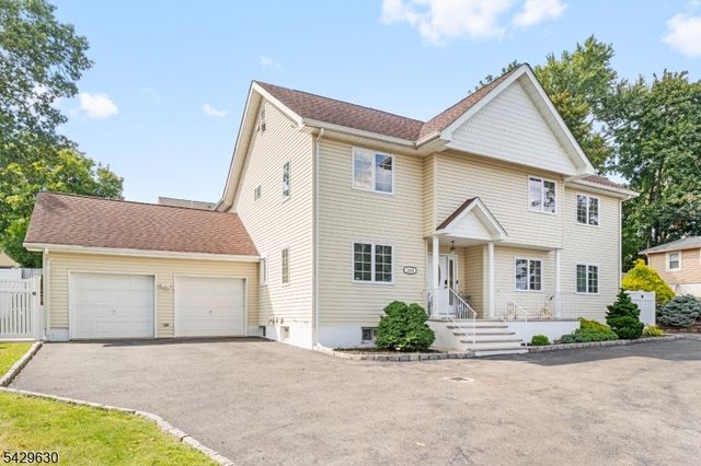 1553 Alps Rd, Wayne Twp., NJ 07470