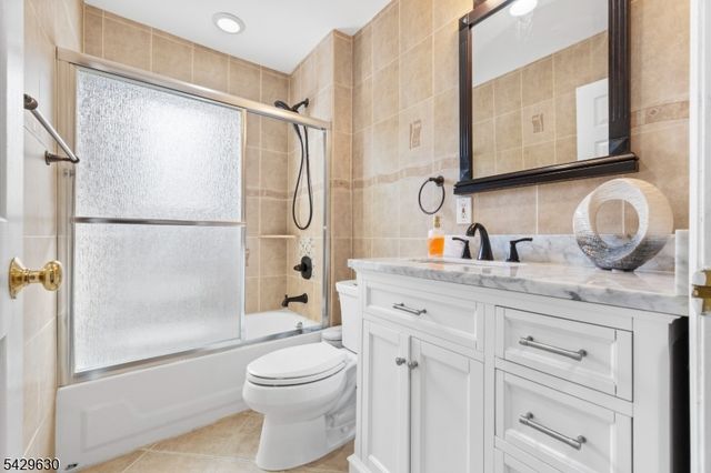 1553 Alps Rd, Wayne Twp., NJ 07470