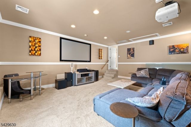 1553 Alps Rd, Wayne Twp., NJ 07470