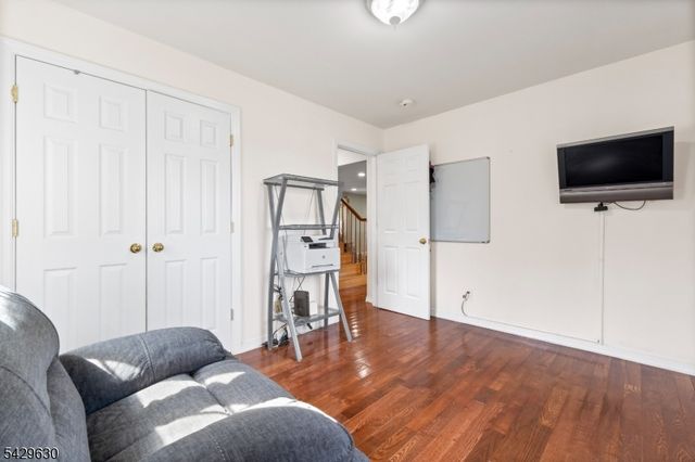 1553 Alps Rd, Wayne Twp., NJ 07470
