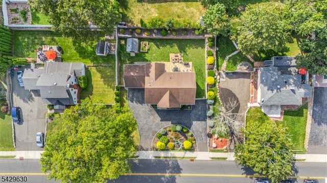 1553 Alps Rd, Wayne Twp., NJ 07470