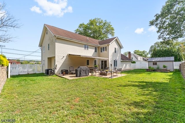 1553 Alps Rd, Wayne Twp., NJ 07470