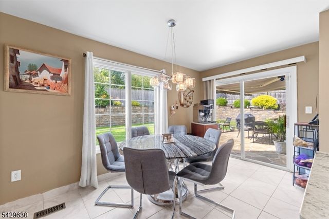 1553 Alps Rd, Wayne Twp., NJ 07470