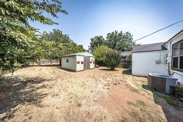 903 NW Columbia Ave, Lawton, OK 73507