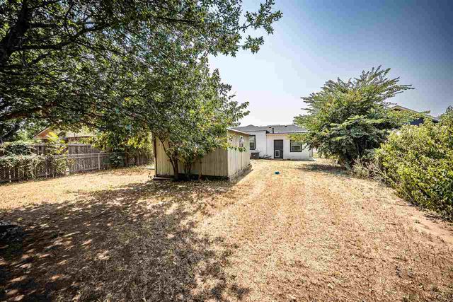 903 NW Columbia Ave, Lawton, OK 73507