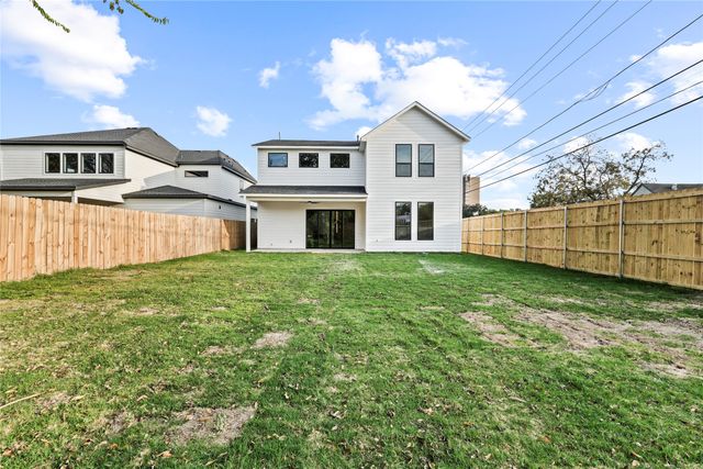 2401 Peabody Avenue, Dallas, TX 75215