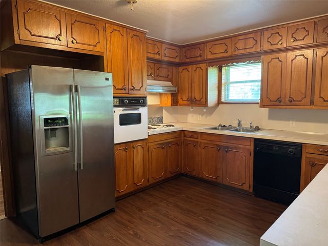 621 French Street, Trinidad, TX 75163