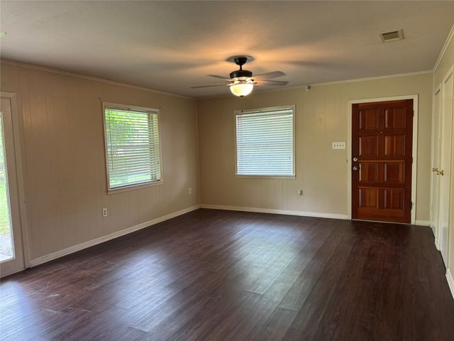 621 French Street, Trinidad, TX 75163