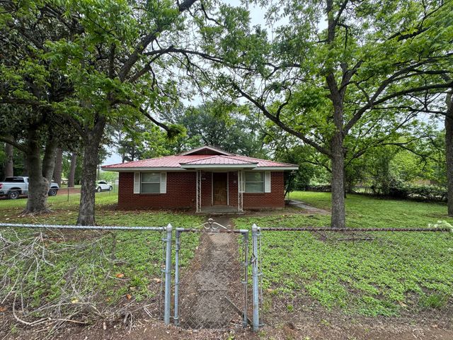 621 French Street, Trinidad, TX 75163