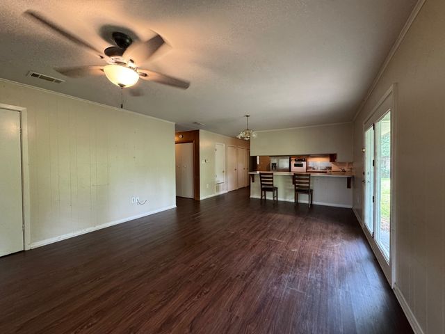 621 French Street, Trinidad, TX 75163