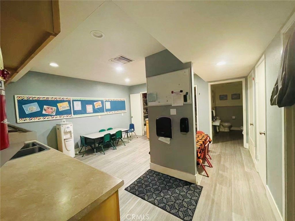 14211 Newport, Tustin, CA 92780 — photo 2