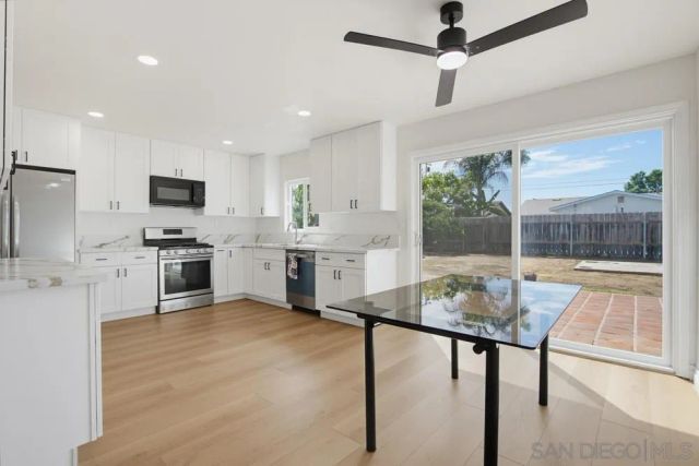1439 N MISSION, Escondido, CA 92027