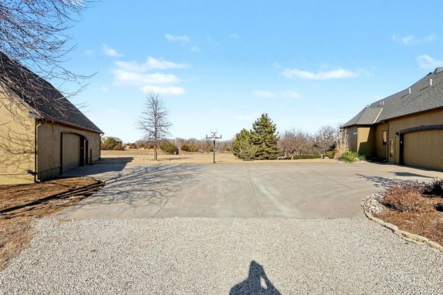 240 N 179th Ct W, Goddard, KS 67052