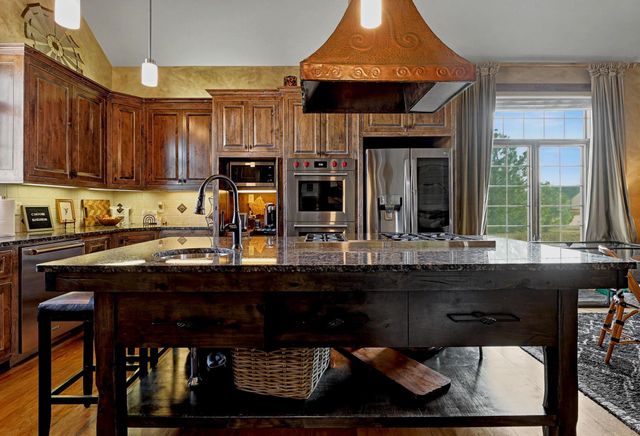 240 N 179th Ct W, Goddard, KS 67052