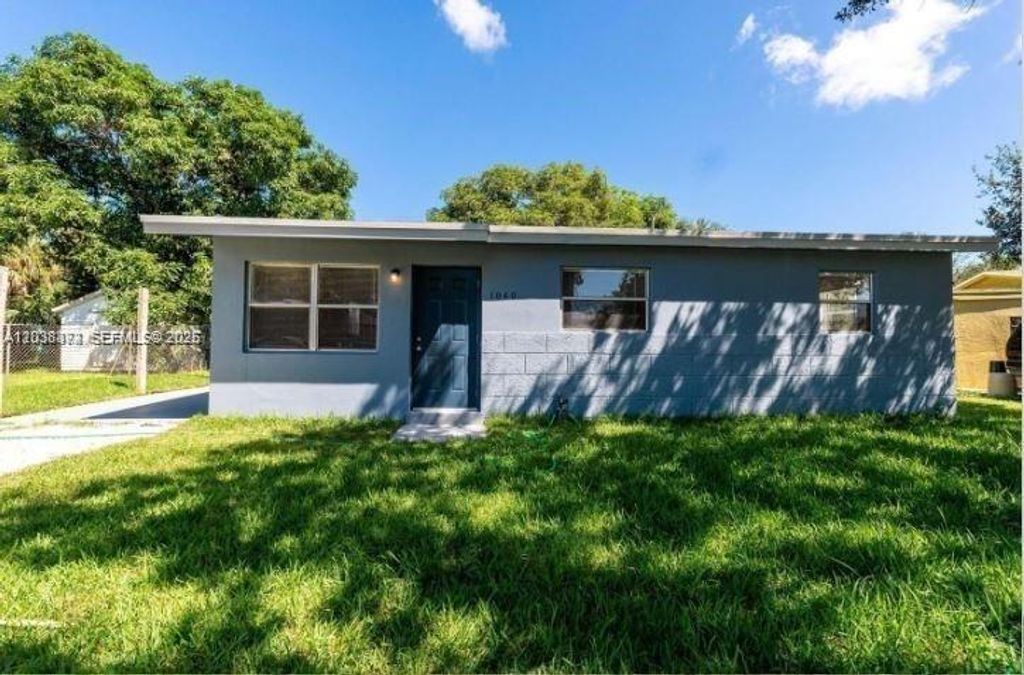 1040 NW 23rd Ter, Fort Lauderdale, FL 33311