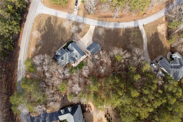 7955 Black Horse Run, Winston, GA 30187