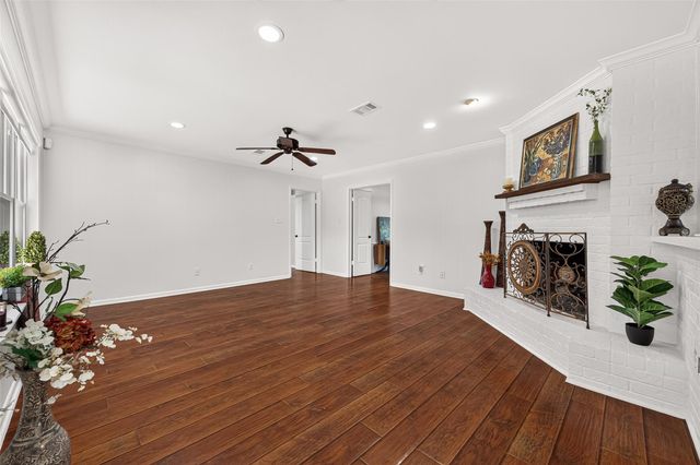 2322 Eaglerock Drive, Houston, TX 77080