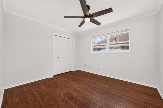 2322 Eaglerock Drive, Houston, TX 77080