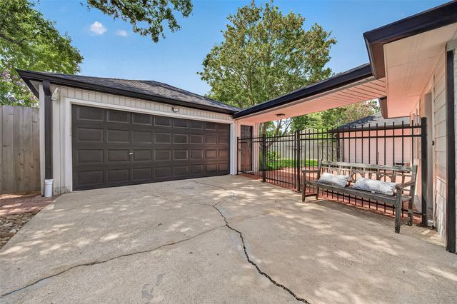 2322 Eaglerock Drive, Houston, TX 77080
