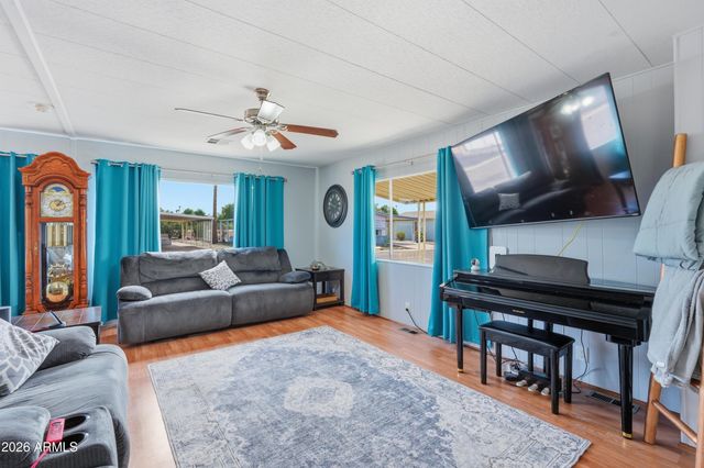 120 N VAL VISTA Drive 267, Mesa, AZ 85213