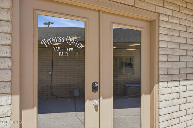 120 N VAL VISTA Drive 267, Mesa, AZ 85213