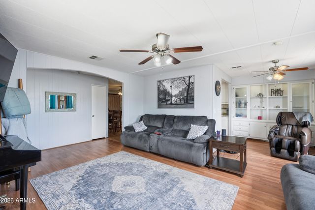 120 N VAL VISTA Drive 267, Mesa, AZ 85213