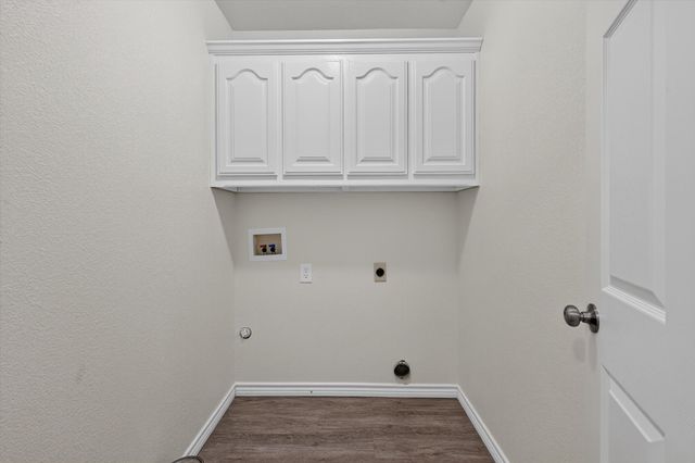 1002 Pine Street, Bonham, TX 75418