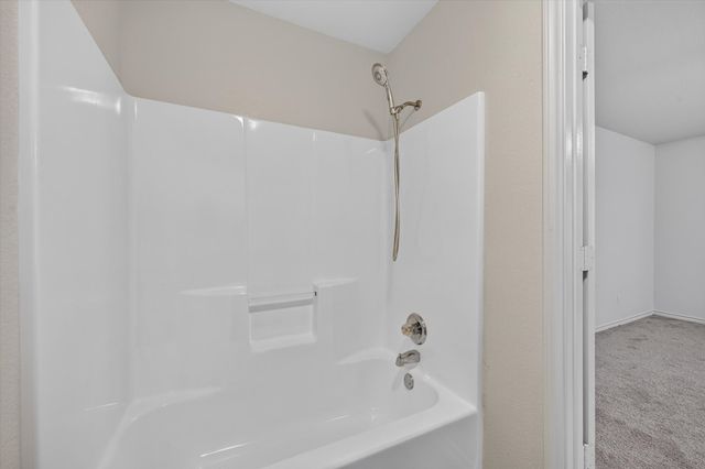1002 Pine Street, Bonham, TX 75418