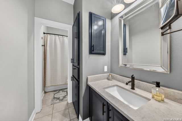 101 CIBOLO HOLLOW N, Fair Oaks Ranch, TX 78015