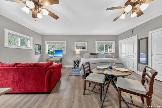 101 CIBOLO HOLLOW N, Fair Oaks Ranch, TX 78015
