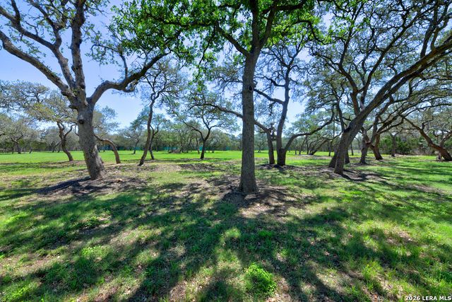 101 CIBOLO HOLLOW N, Fair Oaks Ranch, TX 78015
