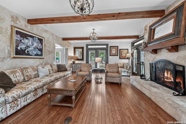 101 CIBOLO HOLLOW N, Fair Oaks Ranch, TX 78015